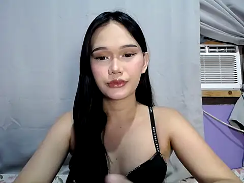 Snapshot of Angel_mylove chatting on February 17, 4:24 pm Angel mylove online show from February 17, 4:24 pm