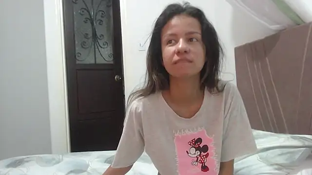 nathaly jones  online show from March 2, 12:12 pm