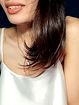 Hinna x online show from December 14, 8:20 am