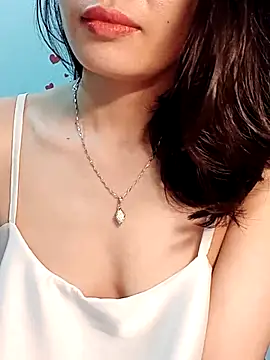 Hinna x online show from March 27, 8:52 pm