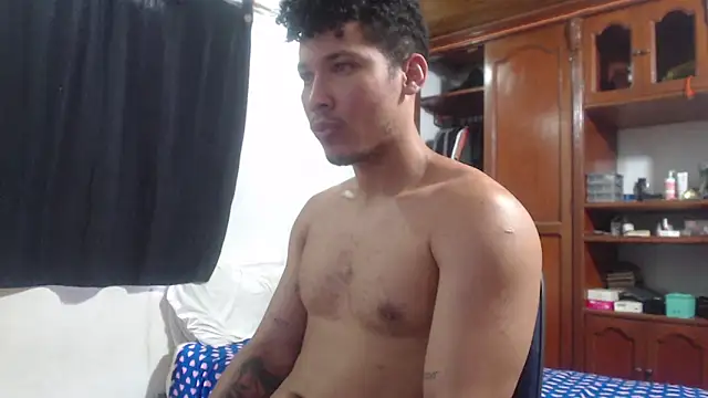 RuiMaddoox online show from March 17, 12:30 pm