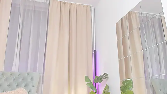  xhotbaby online show from March 21, 5:12 am