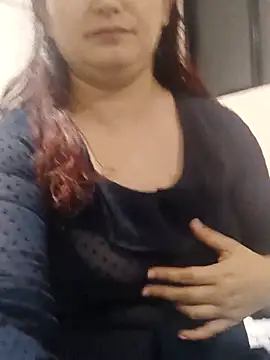 Snapshot of Anaa_Rose chatting on April 5, 1:14 am Anaa Rose online show from April 5, 1:14 am