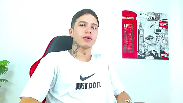 Cumandres18 online show from February 26, 3:33 pm