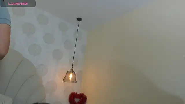 GIANAMILLER6 online show from March 5, 12:12 pm