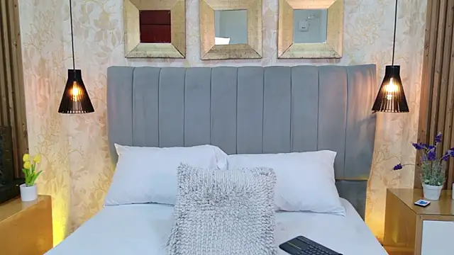 Tifany boobsgb online show from February 6, 5:27 pm