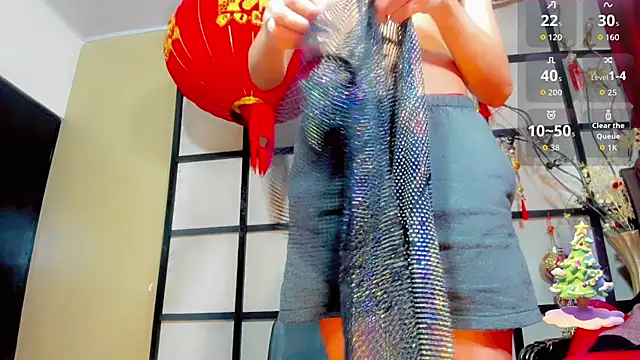 Madison Mujica online show from December 1, 11:15 am