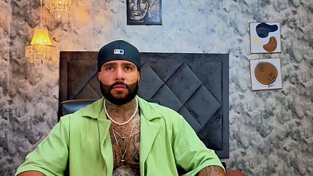 Apolo rousse1 online show from November 22, 9:36 pm