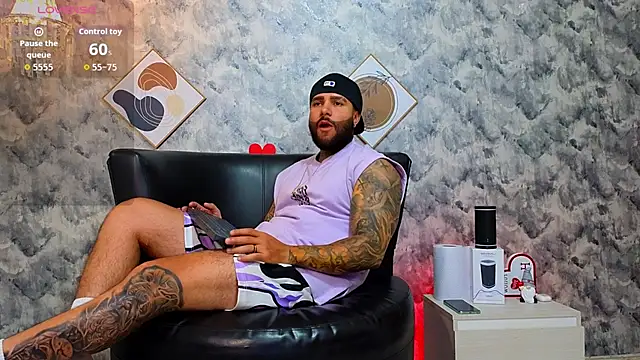 Apolo rousse1 online show from February 18, 9:22 pm