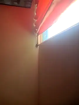 Snapshot of Rolito69 chatting on September 11, 7:47 pm Rolito69 online show from September 11, 7:47 pm