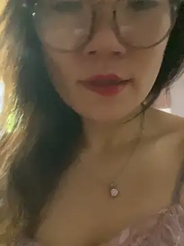 Snapshot of tttan1 chatting on May 26, 1:34 am tttan1 online show from May 26, 1:34 am