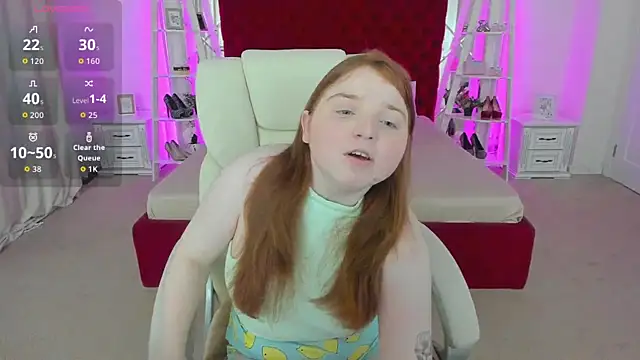 Snapshot of KattyRose8 chatting on August 1, 6:07 pm KattyRose8 online show from August 1, 6:07 pm
