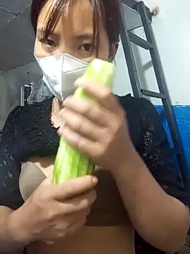 Snapshot of Kieuchip chatting on September 25, 4:27 am Kieuchip online show from September 25, 4:27 am