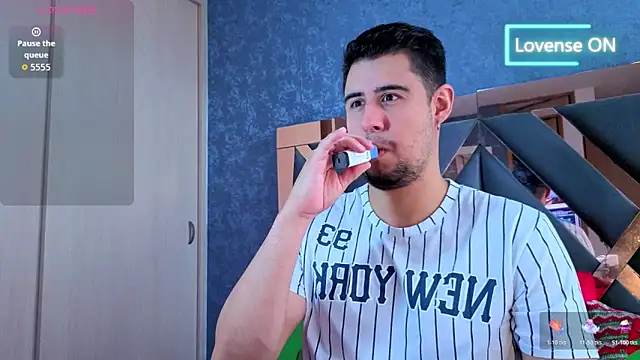 ryan evanss online show from November 23, 12:49 pm