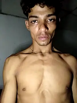 Brayanellatino online show from April 15, 11:05 pm