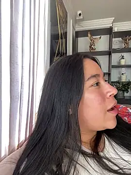 Zoey thompson online show from March 19, 7:29 pm