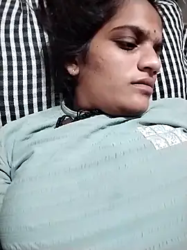 Snapshot of Sofia_kuuu chatting on September 22, 4:20 pm Sofia kuuu online show from September 22, 4:20 pm