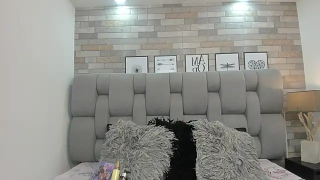 Snapshot of kathysmith19 chatting on November 23, 3:06 am kathysmith19 online show from November 23, 3:06 am