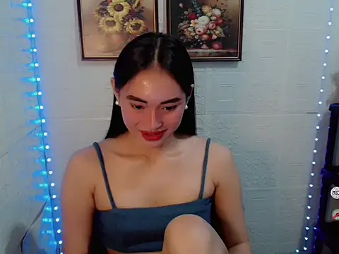 Snapshot of lovelysassy chatting on November 2, 2:19 pm lovelysassy online show from November 2, 2:19 pm