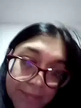 Snapshot of scarlet_owen69 chatting on November 6, 12:22 am scarlet owen69 online show from November 6, 12:22 am