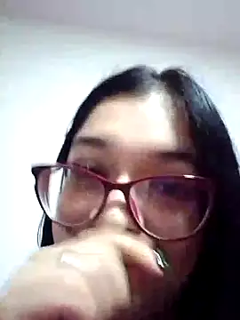 Snapshot of scarlet_owen69 chatting on November 7, 12:54 am scarlet owen69 online show from November 7, 12:54 am