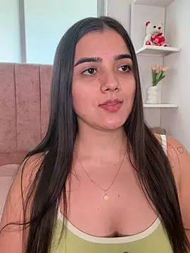 salomecute21 online show from May 11, 4:04 pm