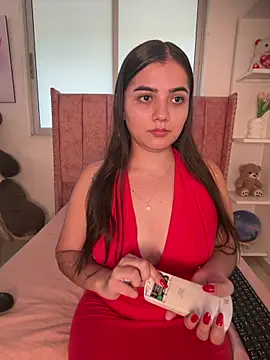 salomecute21 online show from May 23, 11:47 am