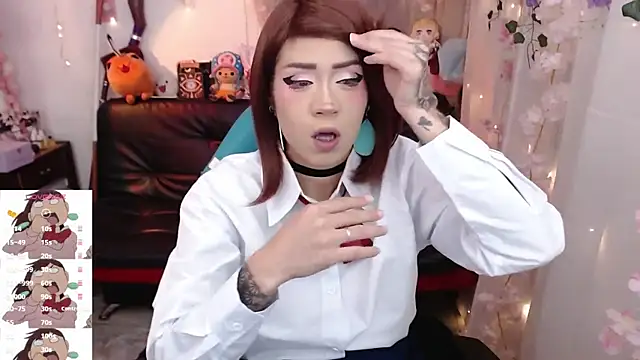 jadedelux  online show from September 17, 7:48 pm