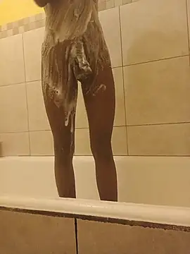 Snapshot of Stripes4Desire chatting on November 1, 4:20 pm Stripes4Desire online show from November 1, 4:20 pm