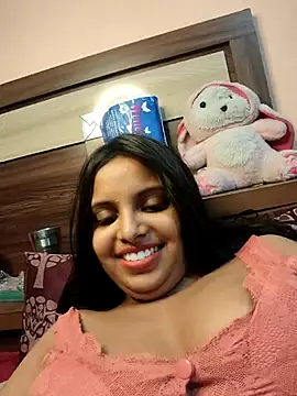 Snapshot of Maahhii_2 chatting on April 27, 1:25 am Maahhii 2 online show from April 27, 1:25 am