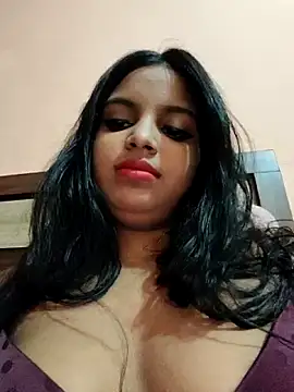 Snapshot of Maahhii_2 chatting on May 12, 8:06 pm Maahhii 2 online show from May 12, 8:06 pm