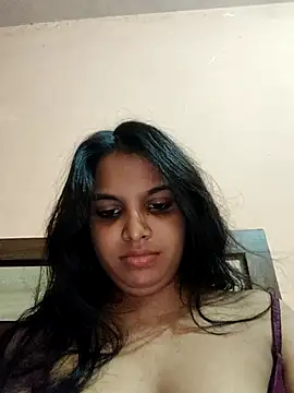 Snapshot of Maahhii_2 chatting on July 27, 7:54 pm Maahhii 2 online show from July 27, 7:54 pm