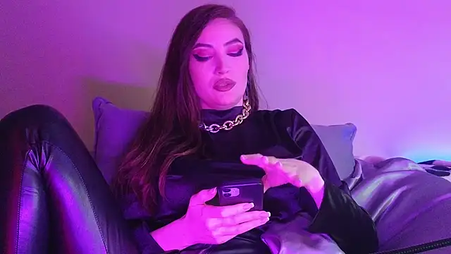 AliceJameson online show from October 24, 9:11 pm