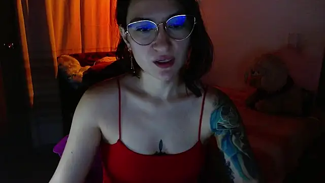 lia ana online show from May 12, 5:59 am