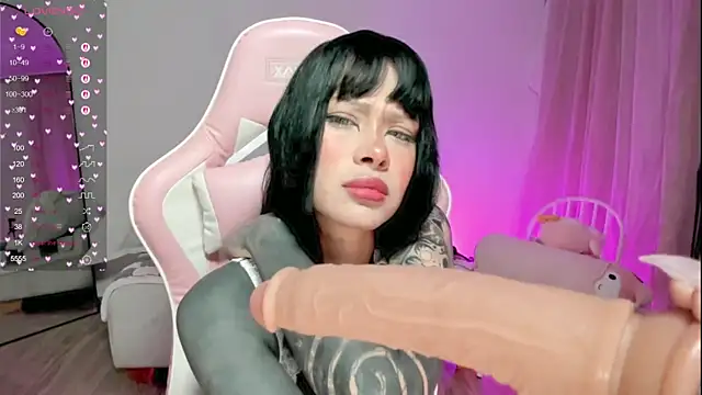 AlinaLukyanova online show from November 2, 4:15 am