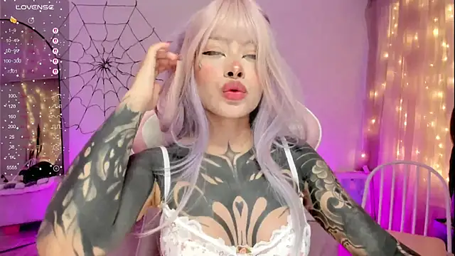 AlinaLukyanova online show from November 27, 4:36 am