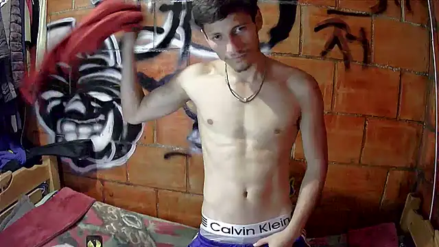 alexandercruz online show from March 16, 12:49 am