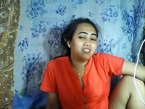 Snapshot of Pinay_Chubby20 chatting on February 4, 8:20 am Pinay Chubby20 online show from February 4, 8:20 am