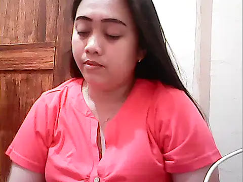 Snapshot of Pinay_Chubby20 chatting on February 16, 8:32 am Pinay Chubby20 online show from February 16, 8:32 am