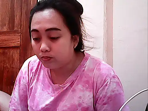 Snapshot of Pinay_Chubby20 chatting on February 25, 12:20 am Pinay Chubby20 online show from February 25, 12:20 am