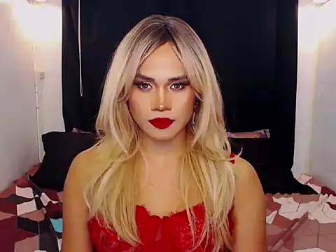 YllanaAltheaXxX online show from January 15, 9:18 pm