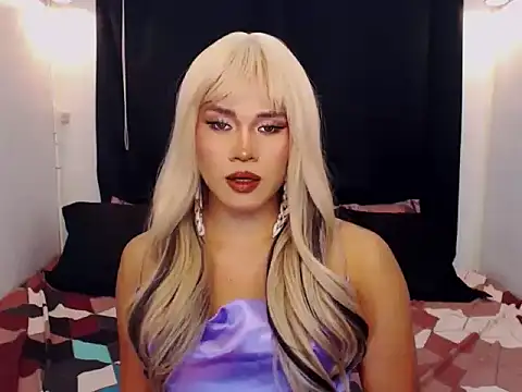 YllanaAltheaXxX online show from February 28, 12:55 am