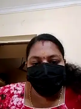 Snapshot of Tamil_jasmine12 chatting on June 18, 4:13 am Tamil jasmine12 online show from June 18, 4:13 am