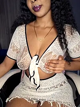 ELAINE xXxX online show from December 2, 5:41 pm