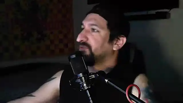 Snapshot of DevilPup75_ chatting on September 24, 10:29 am DevilPup75 online show from September 24, 10:29 am