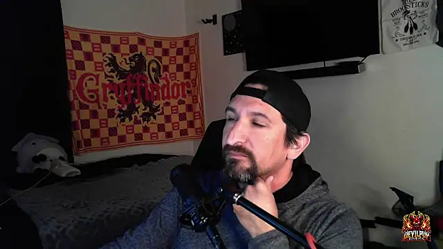 Snapshot of DevilPup75_ chatting on September 27, 8:41 am DevilPup75 online show from September 27, 8:41 am
