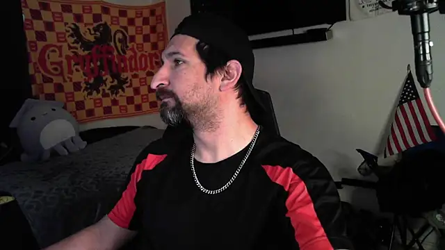 Snapshot of DevilPup75_ chatting on October 1, 1:17 pm DevilPup75 online show from October 1, 1:17 pm