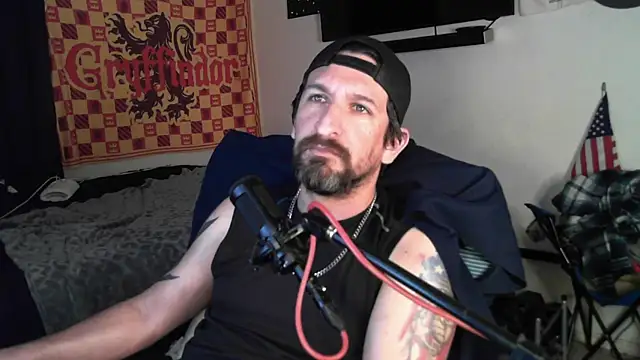 Snapshot of DevilPup75_ chatting on October 11, 12:36 pm DevilPup75 online show from October 11, 12:36 pm