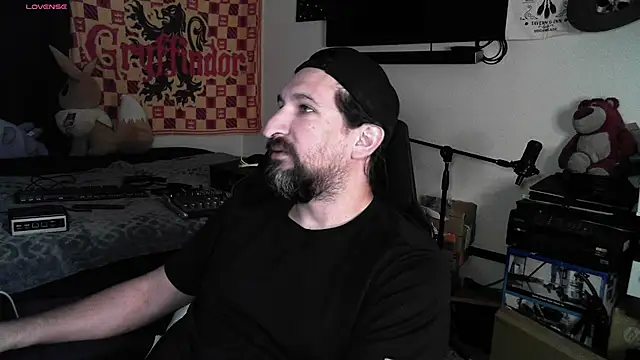 Snapshot of DevilPup75_ chatting on January 11, 10:42 am DevilPup75 online show from January 11, 10:42 am