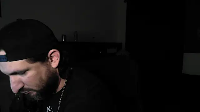 DevilPup75  online show from May 21, 10:33 am